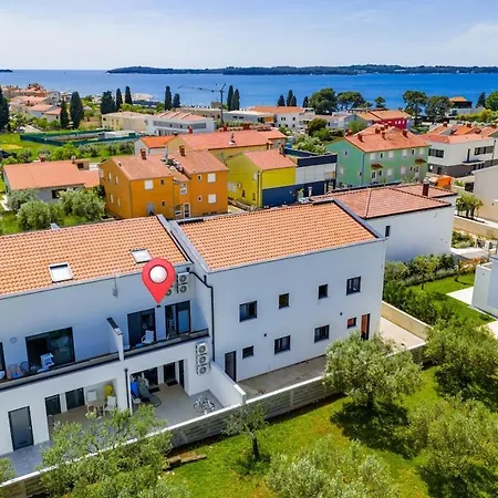 New Mica Near Beach, Fažana