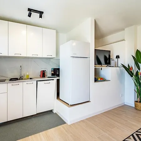 Apartament New Mica Near Beach, *