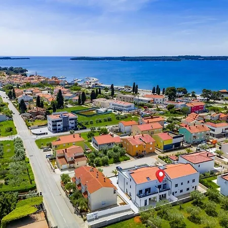 Apartament New Mica Near Beach, *